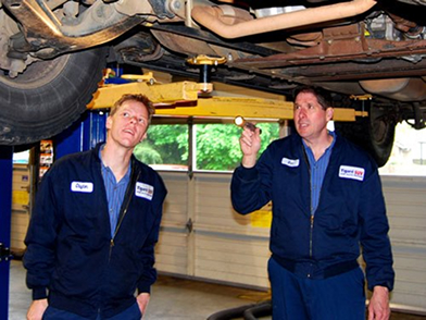 Mechanics Working | Tigard SUV and Auto Repair